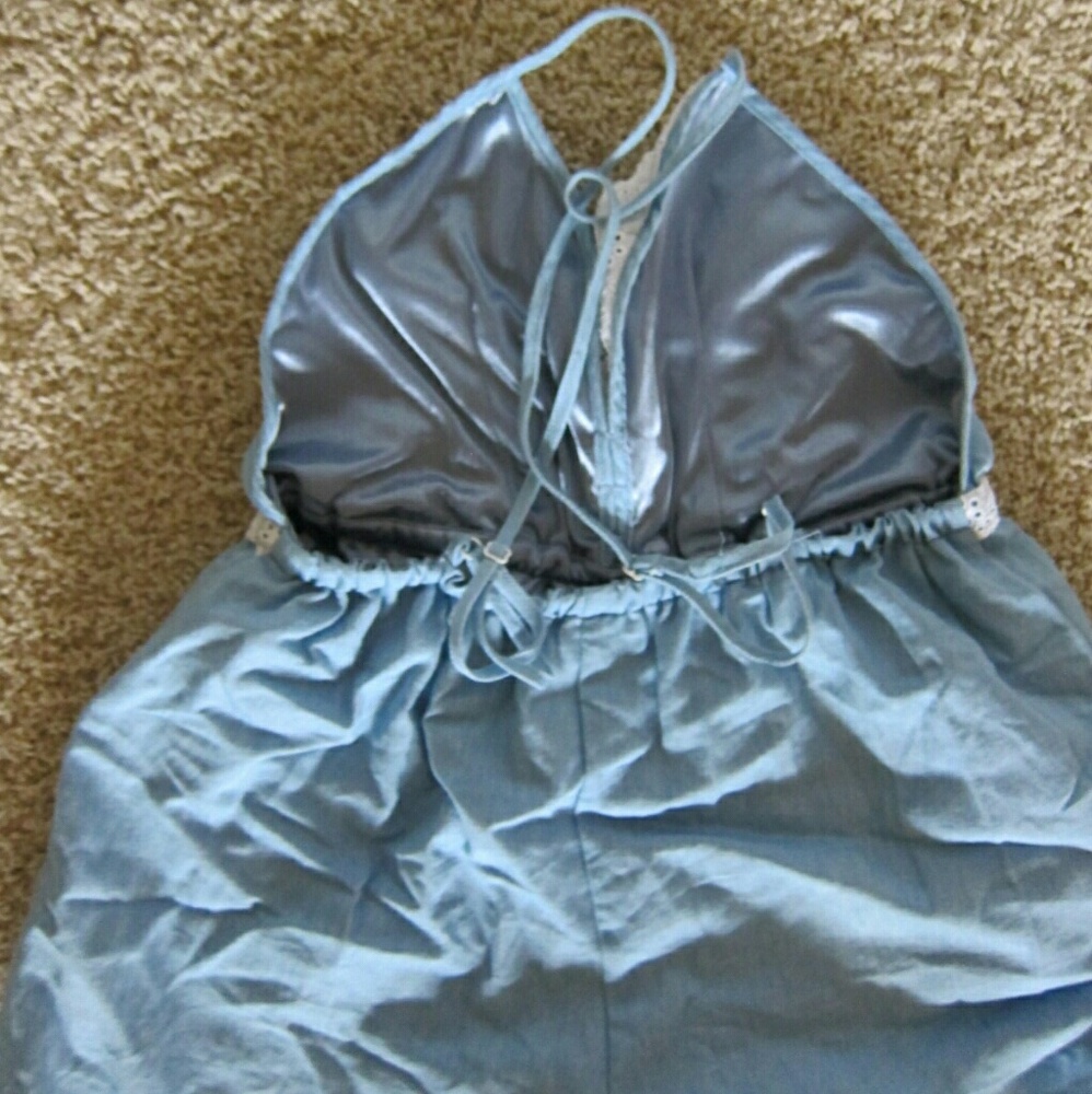 Tobi Romper - Picture 3 of 4
